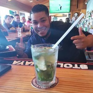 Meet your Posher, Aaron